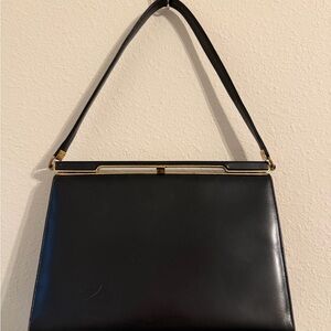 Vintage Sophisticated Black Leather Shoulder Bag Genuine Leather Medium Size